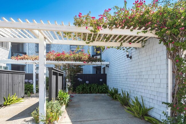 Building Photo - 26 Eddystone Ct