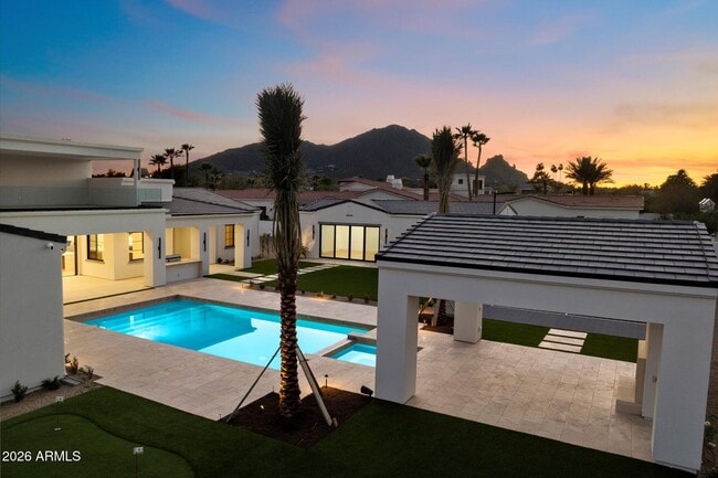 Building Photo - 6821 E Valley Vista Ln