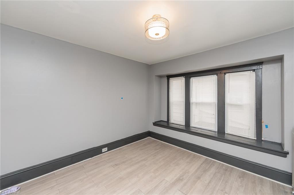 Building Photo - 1794 W 54th St