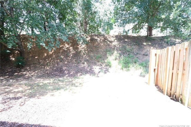 Building Photo - 10941 Pendragon Pl