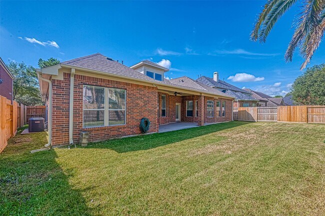 Building Photo - 25510 Autumnwind Ct