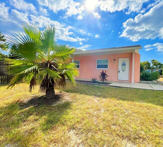 Building Photo - 1551 Swordbill Dr