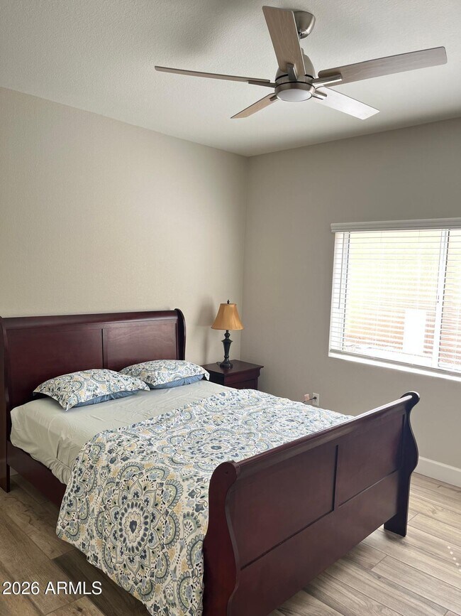 Building Photo - 14608 W Horizon Dr