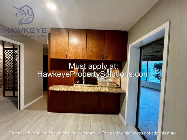 Building Photo - 3205 Carleton Cir W