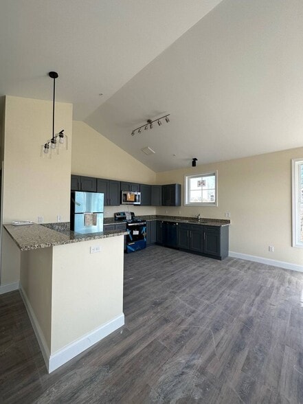 Interior Photo - Merrimack 360