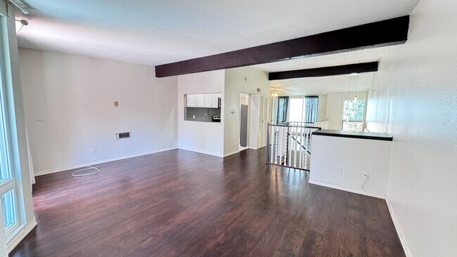 Building Photo - ??Spacious 2BR/2BA Condo for Rent in Tranquil Rancho la Costa Community