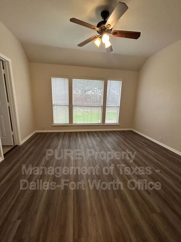 Building Photo - 625 Spanish Oak Ct