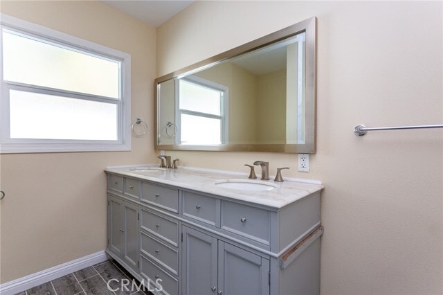 Building Photo - 1404 E Palm Ave