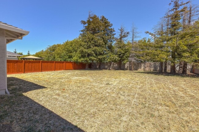 Building Photo - 828 Stoneridge Cir