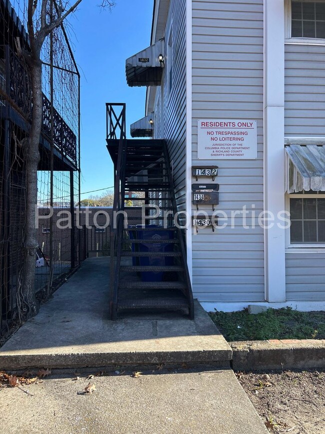 Building Photo - 1430/1432/1434 Gregg Street - Inside CoC -...