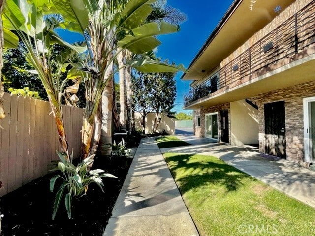 Building Photo - 12425 Harris Ave