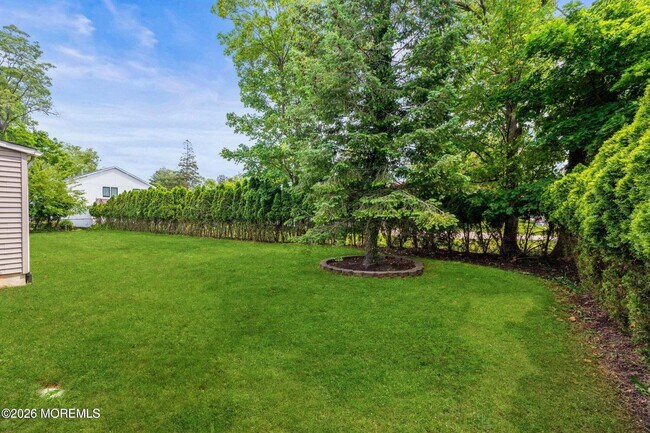 Building Photo - 334 Norgrove Pl