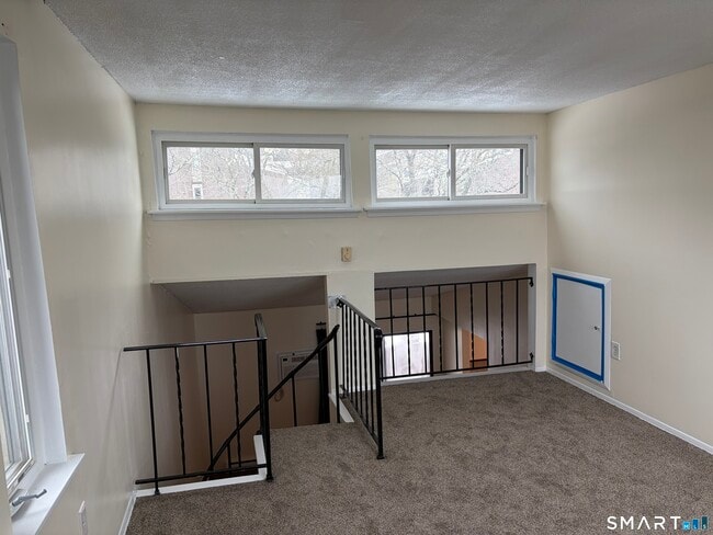 Building Photo - 161 Burgundy Hill Ln