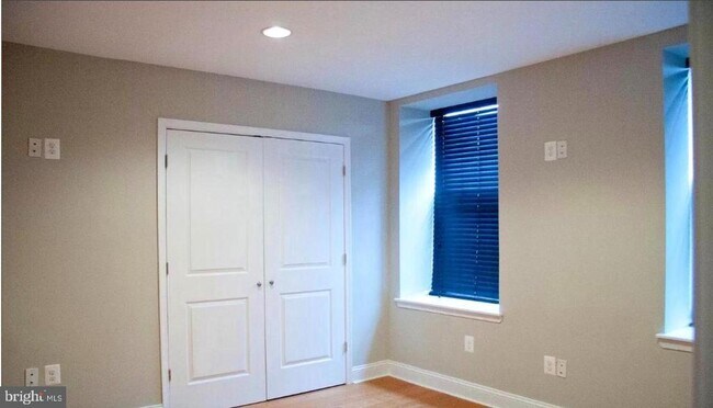 Building Photo - 1250 Ridge Ave