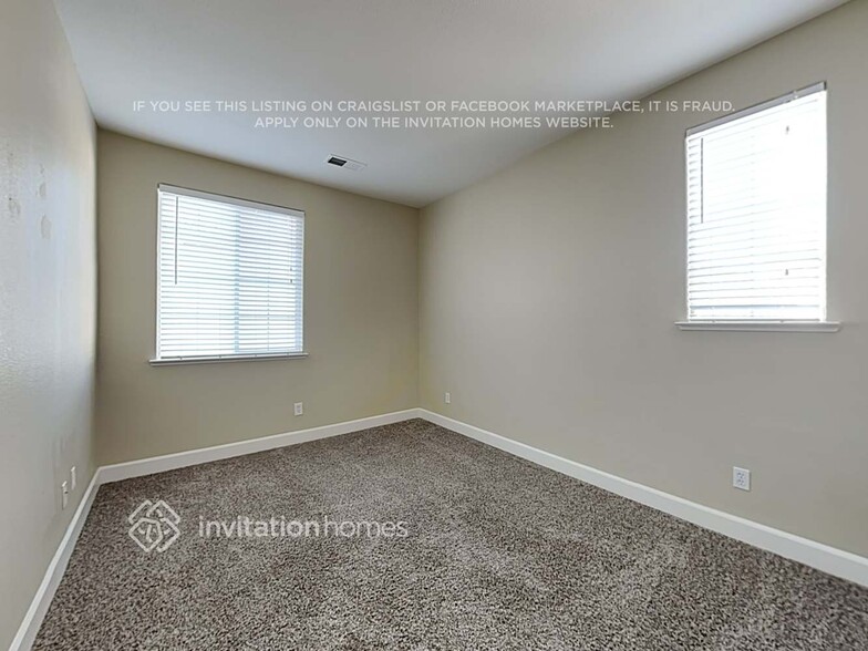 Building Photo - 6082 Ashwell Way