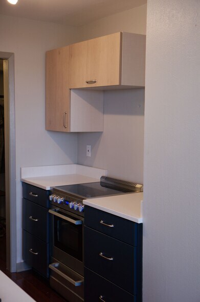 Building Photo - 1707 N Prospect Ave