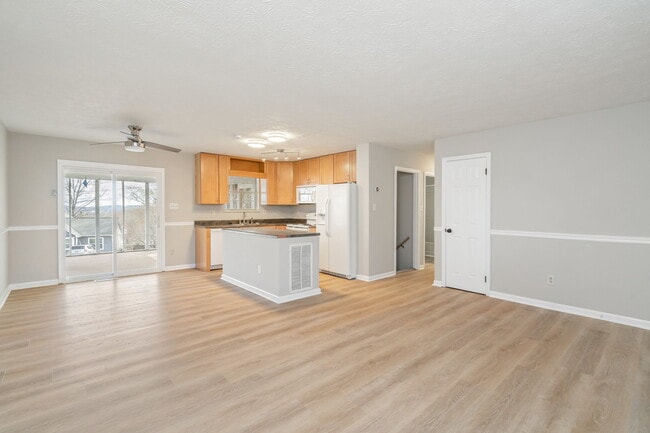 Building Photo - 5712 Walden Woods Ct NW
