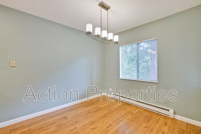 Building Photo - 505 Cypress Point Dr