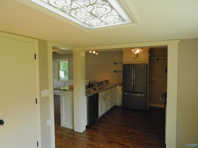 Building Photo - 317 Mt Zion Rd