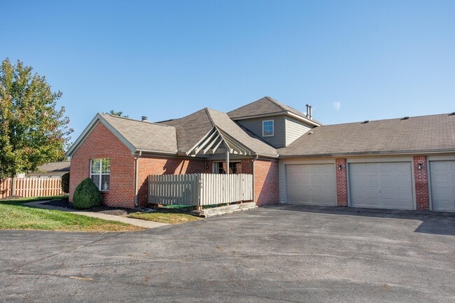 Building Photo - 3906 Sandstone Cir