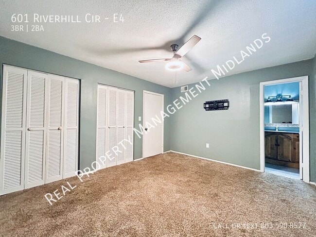 Building Photo - 601 Riverhill Cir