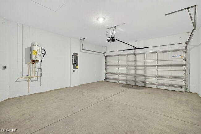 Building Photo - 14867 Anchorage Rd