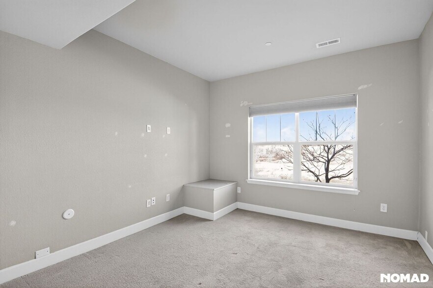 Building Photo - 11009 Yates Ct