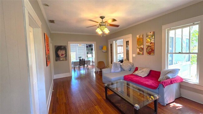 Building Photo - 1614 Drew St