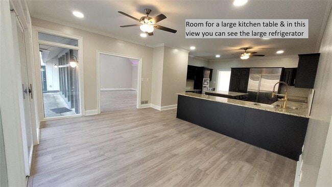 Building Photo - 9610 Farmbrook Ln