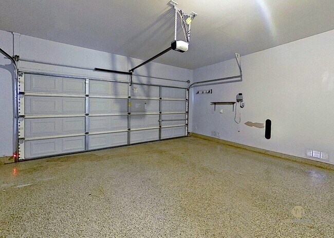 Building Photo - Welcome to this spacious two-story home located in the Enclave at Westover Hills on San Antonio's...