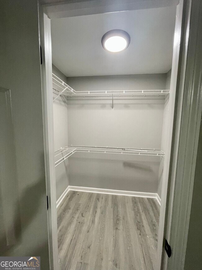 Building Photo - 5019 Peach Mountain Cir