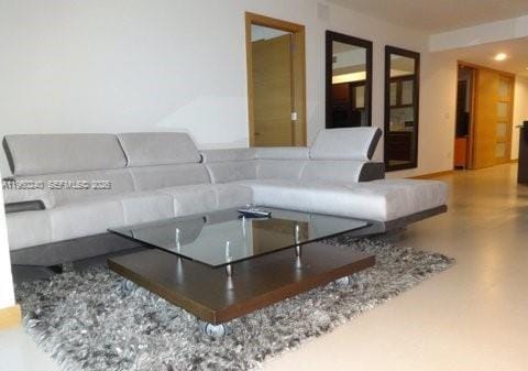 Building Photo - 1830 S Ocean Dr