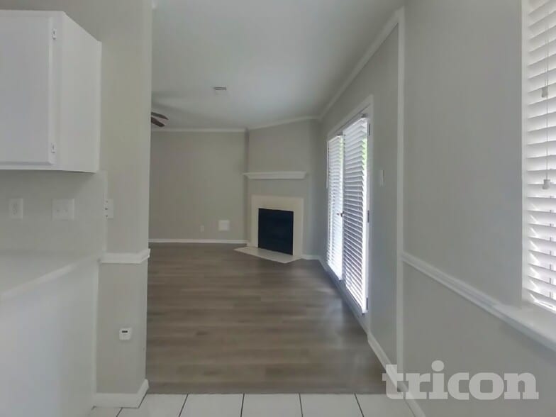 Building Photo - 18018 Heron Forest Ln