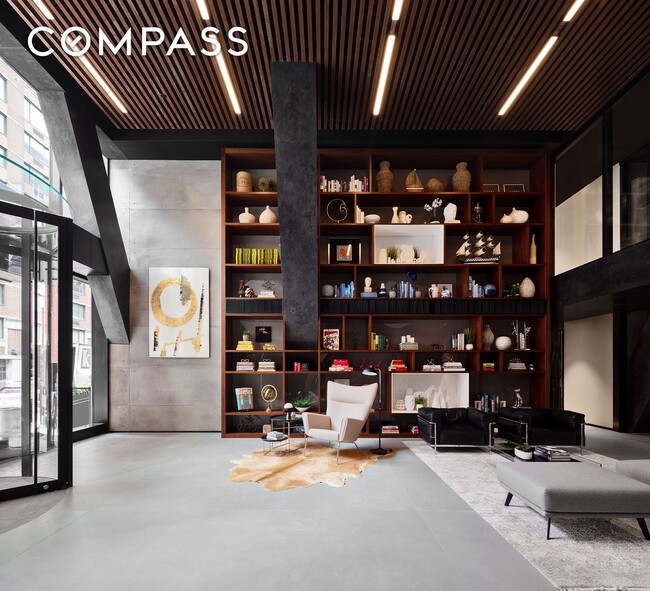 Building Photo - 505-513 W 43rd St