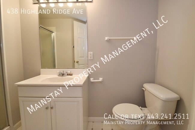 Building Photo - 438 Highland Ridge Ave