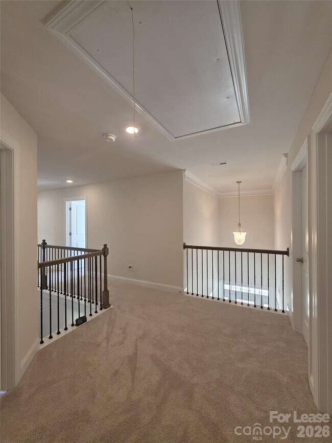 Building Photo - 2216 Skybrook Oaks Dr