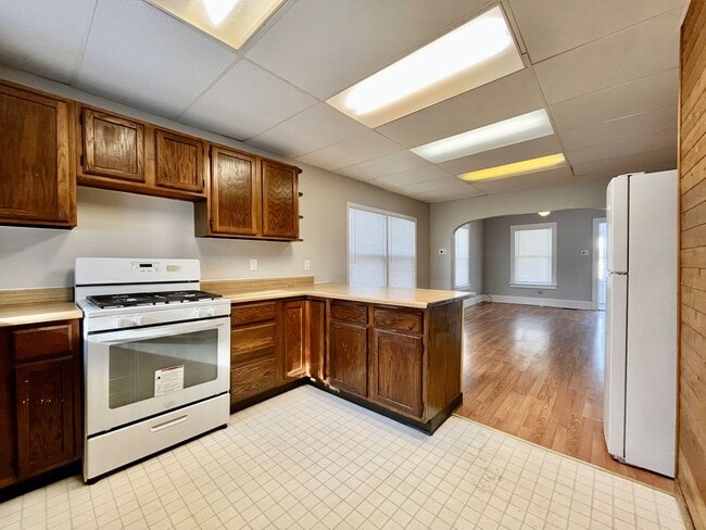 Building Photo - Two Bedroom Home in Muskegon