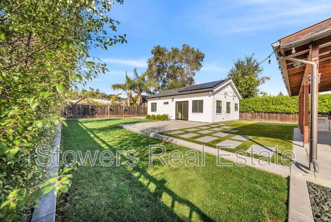 Building Photo - 21747 Orange Ave