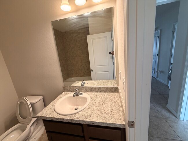 Building Photo - 17930 Turning Leaf Cir