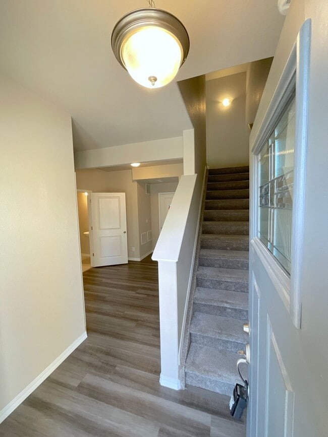 Building Photo - 3 Bedroom Townhome Available Near Tutt Blvd & E Woodmen Rd