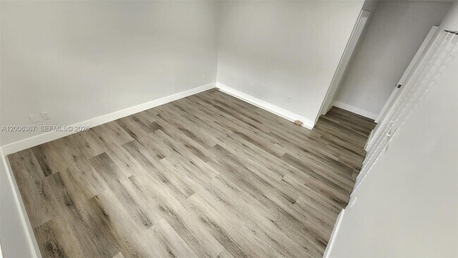 Building Photo - 5046 SW 145th Ave