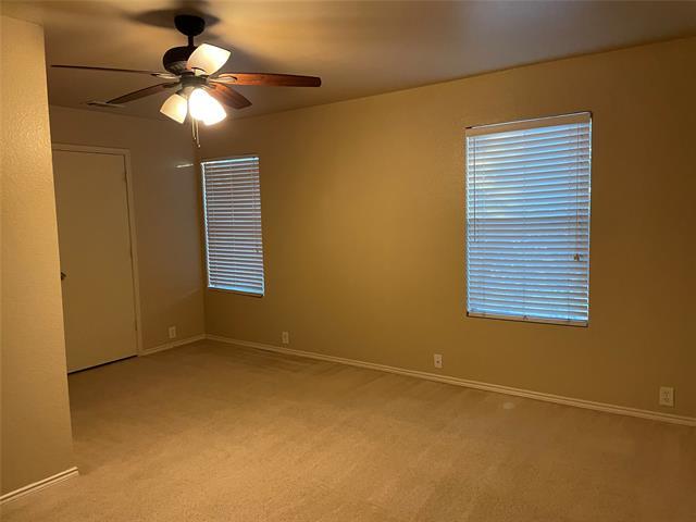 Building Photo - 2637 Van Buren Dr