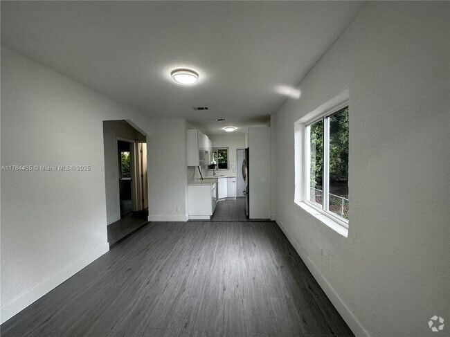 Building Photo - 1812 NW 64th St