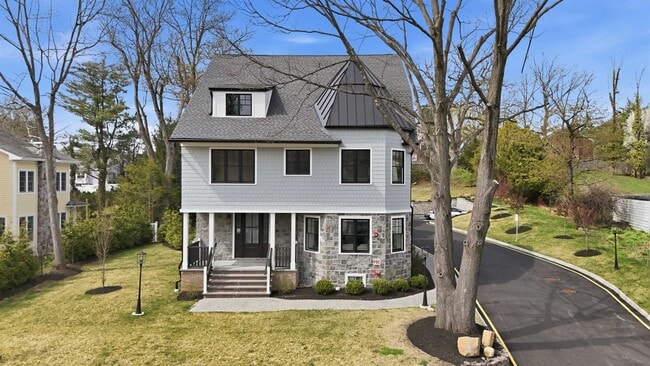 Building Photo - 603 Springfield Ave