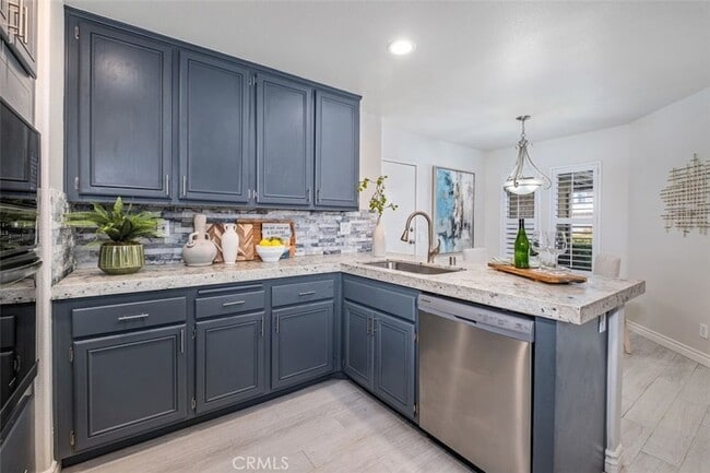 Building Photo - 54 Cameray Heights