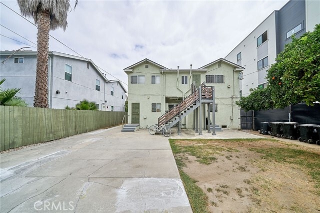 Building Photo - 1329 W 37th Dr