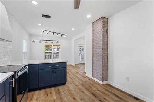 Building Photo - 3627 Woodland Ave