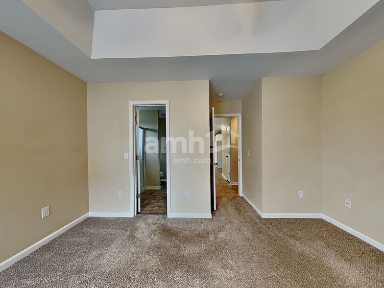 Building Photo - 407 Windham Ct