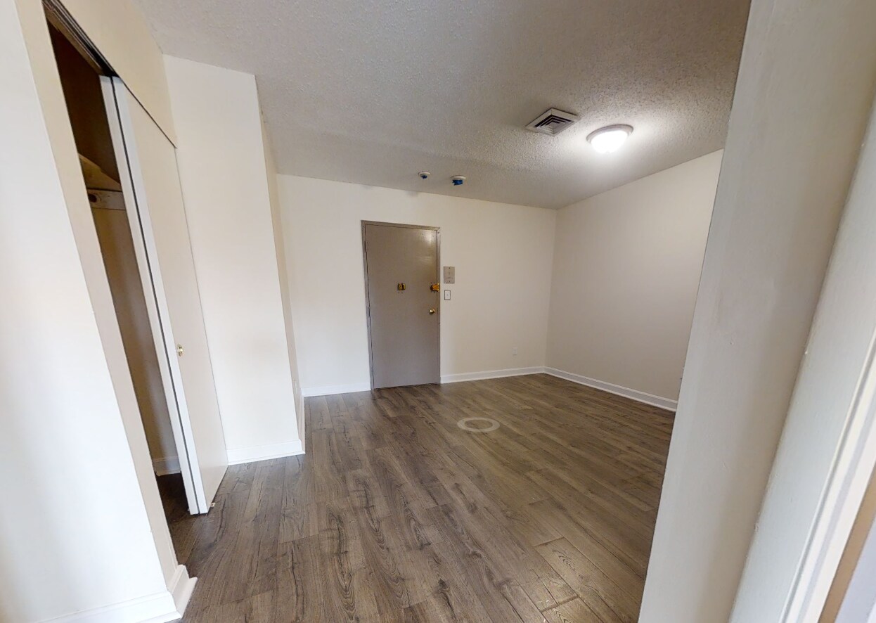 Building Photo - 1080 Boylston St