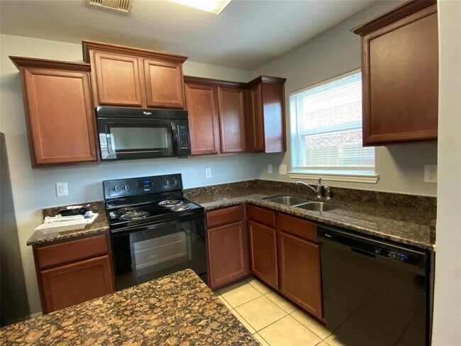 Building Photo - 20506 Humble Brook Dr